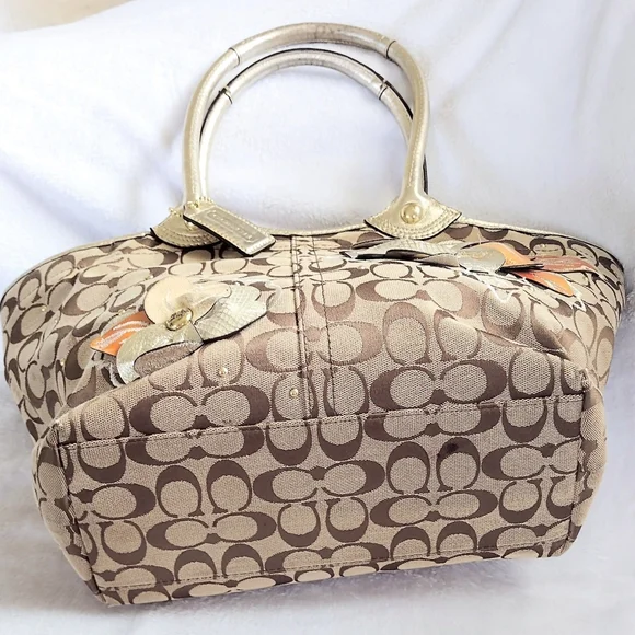 Coach Bleecker Khaki Signature Patchwork Floral Metallic Gold Tote Bag Y2K - Picture 9 of 15